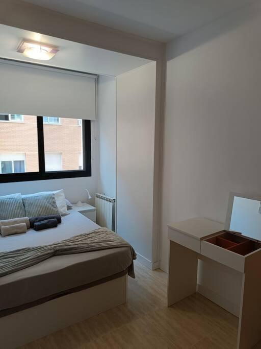 Apartament Duplex Con Piscina En Rubí Zewnętrze zdjęcie