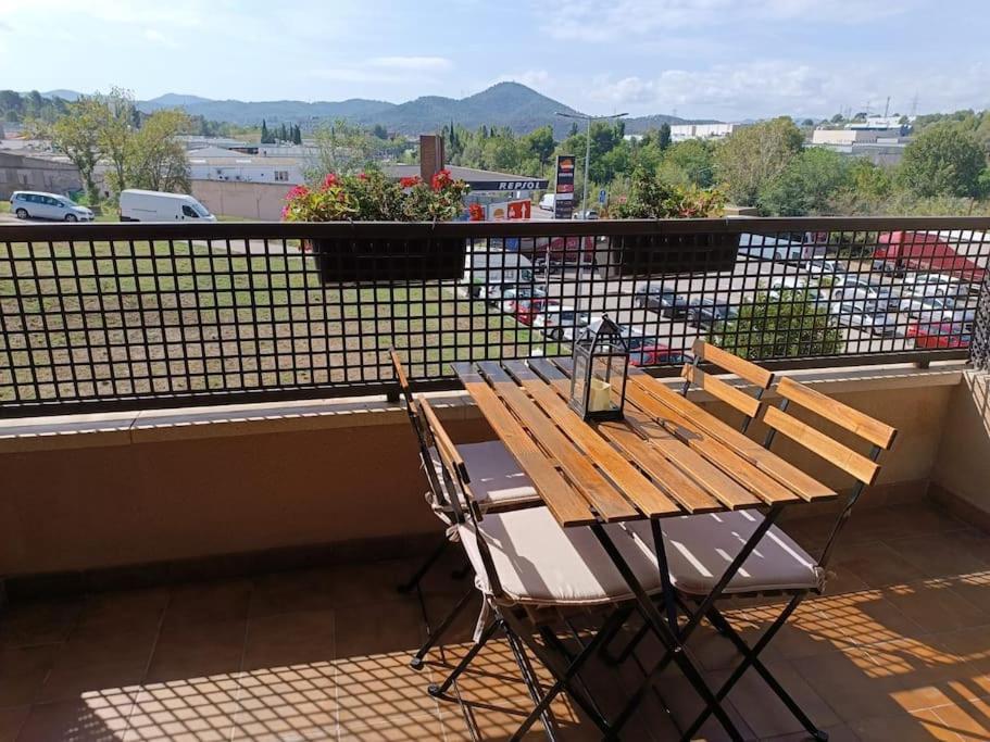 Apartament Duplex Con Piscina En Rubí Zewnętrze zdjęcie