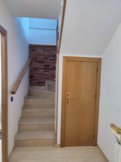 Apartament Duplex Con Piscina En Rubí Zewnętrze zdjęcie