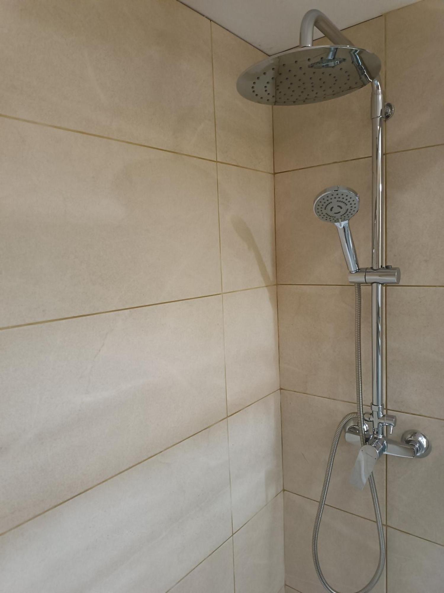 Apartament Duplex Con Piscina En Rubí Zewnętrze zdjęcie